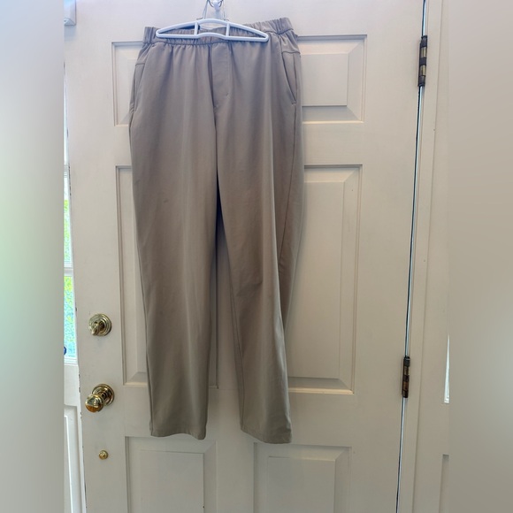 Lululemon ABC Pull-On Pants medium in Trench color - Picture 4 of 13